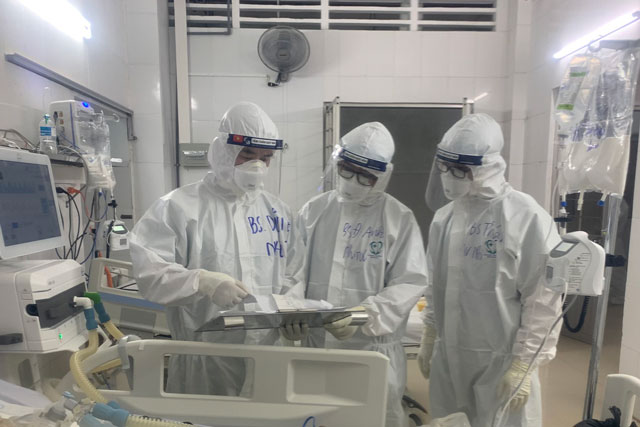 Sáng 30/1: Bệnh nhân COVID-19 nặng giảm mạnh, còn 3.869 ca; Tăng chuyến bay quốc tế đáp ứng nhu cầu về nước dịp Tết