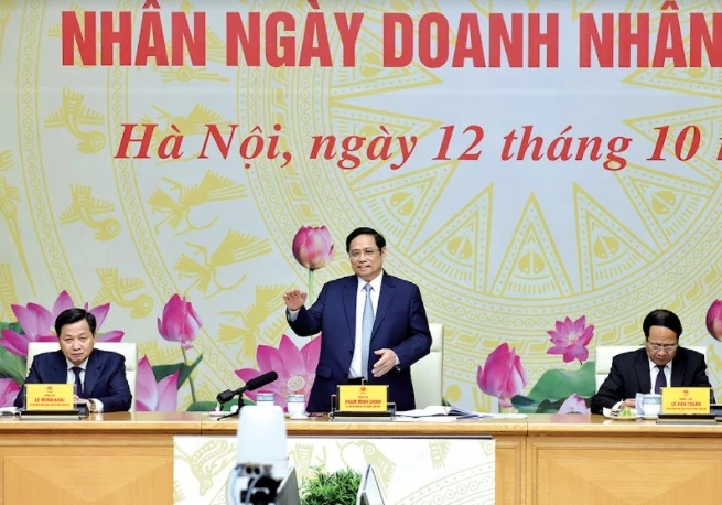 Thủ tướng Phạm Minh Chính gặp mặt doanh nhân nhân ngày Doanh nhân Việt Nam 13/10/2021.