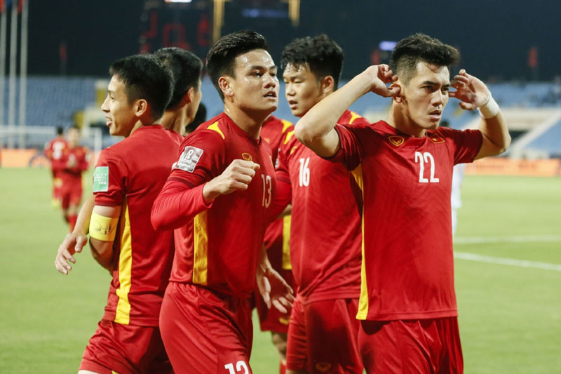 ĐT Việt Nam vượt qua một loạt thành tích của Thái Lan ở vòng loại World Cup