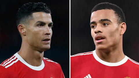 Phòng thay đồ Man United chia phe vì Greenwood