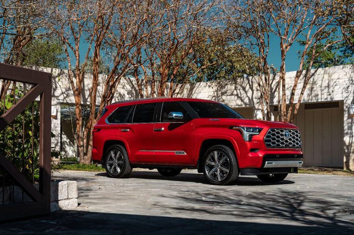 Toyota sẽ ra mắt SUV cỡ lớn thay thế Land Cruiser vào năm 2023