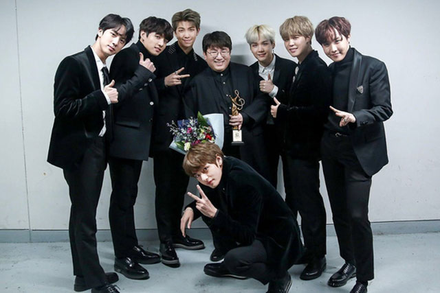 "Bố Bang" của BTS lọt vào danh sách 25 người quyền lực nhất làng nhạc thế giới, xếp vị trí số 1 đố bạn là ai?