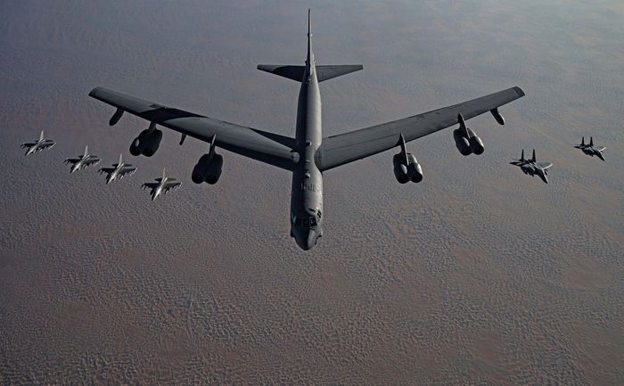 Mánh khóe của Mỹ với B-1 Lancer khiến Nga không có máy bay ném bom tàng hình