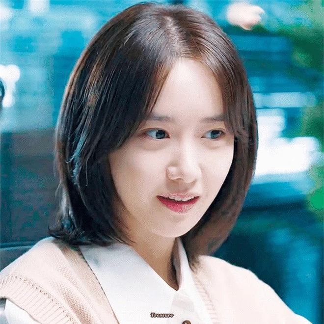 Hội mỹ nhân &quot;xuống tóc&quot; đóng phim: Song Hye Kyo được khen như nữ sinh, bạn gái Song Joong Ki bị chê kém sắc - Ảnh 28.