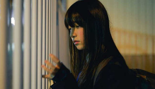 Ngày họp gia đình, mẹ khoe có cuốn sổ tiết kiệm 2 tỷ làm tôi bật khóc tức tưởi đến ngất lịm tại chỗ