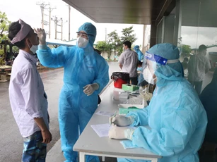 Ngày 10/2: Số ca mắc COVID-19 tiếp tục tăng cao, cả nước ghi nhận 26.032 ca