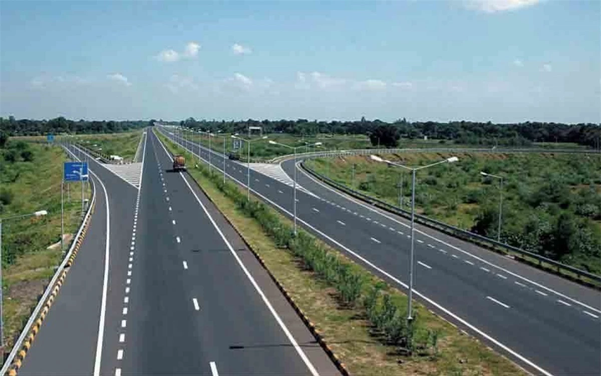 Dự án đường bộ cao tốc Bắc - Nam phía Đông là công trình, dự án trọng điểm ngành giao thông vận tải. (Ảnh minh họa: KT)