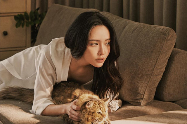 Sau "chị đại" Mỹ Tâm, Vpop mới có nữ nghệ sĩ thứ 2 cán mốc 1 tỉ view trên YouTube, đố bạn là ai?