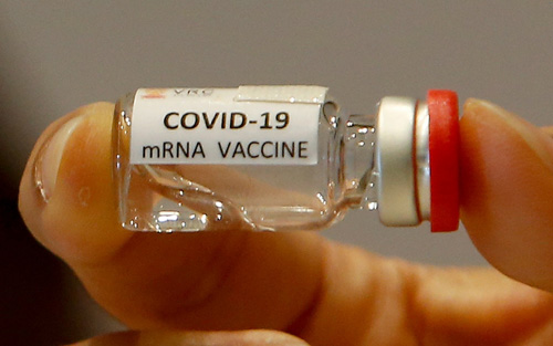 Tổng giám đốc WHO ủng hộ miễn trừ quyền sở hữu trí tuệ vaccine COVID-19