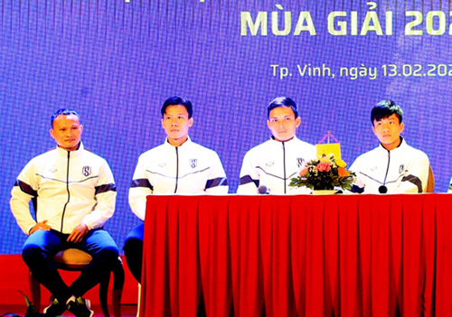 Trọng Hoàng báo tin vui cho HLV Park Hang Seo