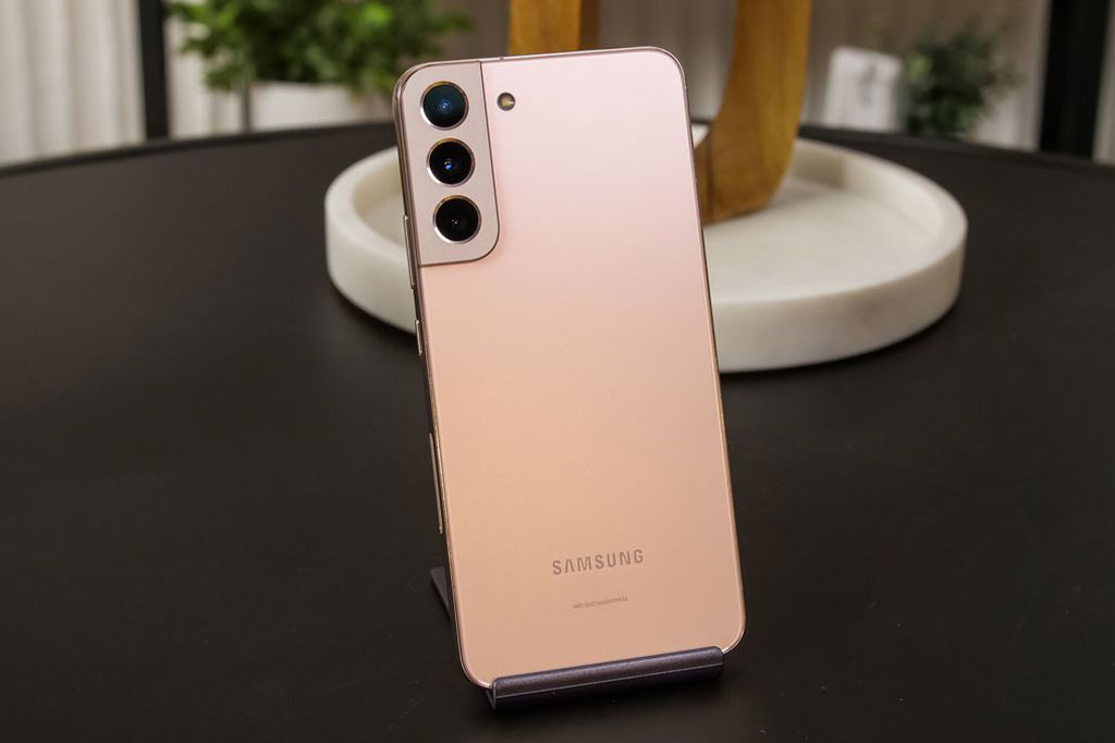 Cận cảnh Samsung Galaxy S22 5G, giá từ 22,99 triệu tại Việt Nam