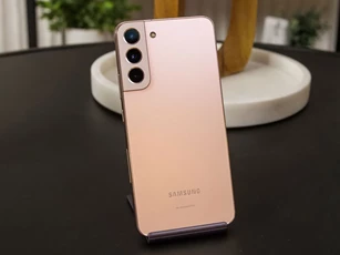Cận cảnh Samsung Galaxy S22 5G, giá từ 22,99 triệu tại Việt Nam