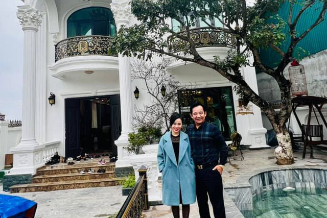 Đời thực của 2 danh hài tuổi Dần đất Bắc: Người giàu sang vợ con đề huề, người ngoài 60 vẫn "trai tân" lẻ bóng