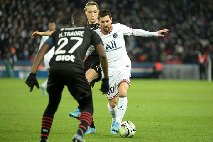 PSG vs Real Madrid: 'Quái vật' Messi có kịp tỉnh giấc?