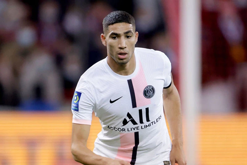 Hậu vệ phải: Achraf Hakimi (PSG).