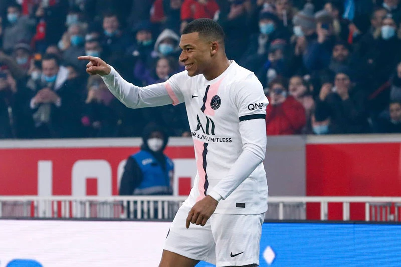 Tiền đạo: Kylian Mbappe (PSG).