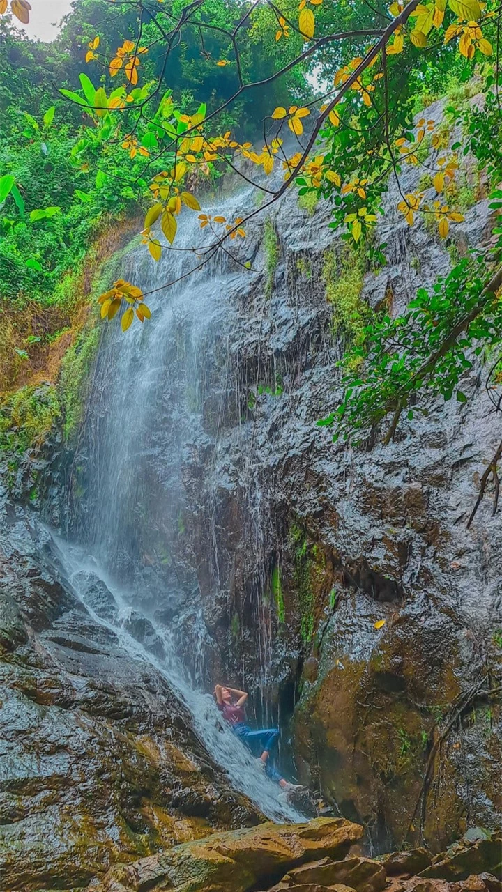 Hồ nước hoang sơ dưới chân núi Cấm: Điểm ‘sống chậm’ ít người biết ở An Giang - 12
