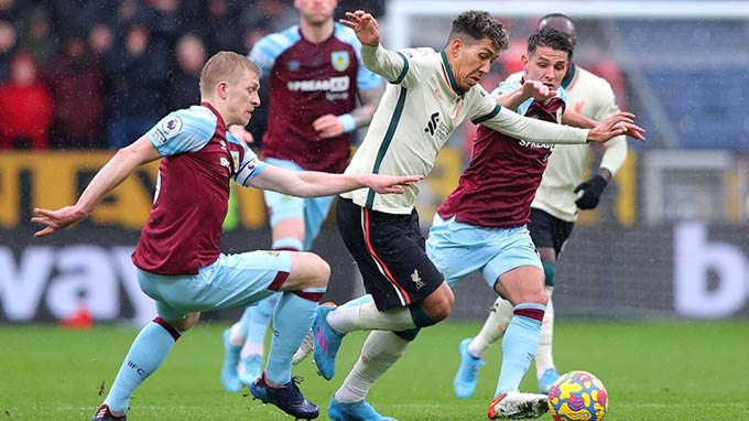 Dự đoán Champions League lượt đi vòng 1/8: MU thua Atletico, PSG hòa Real