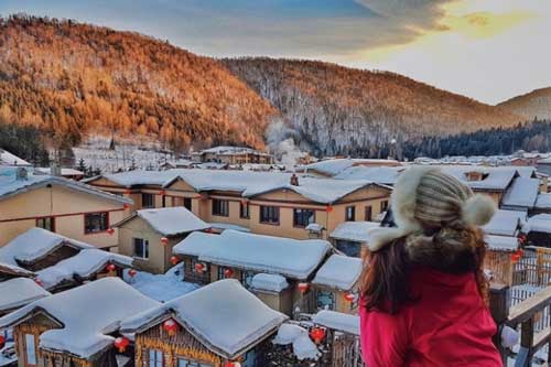 Làng cổ tích suốt nửa năm chìm trong tuyết, lung linh như đến từ thế giới khác