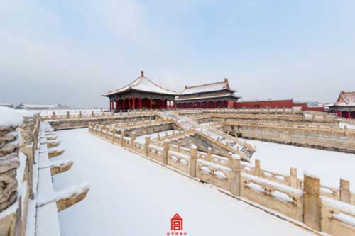 Cảnh đẹp đến lạc lối ở Tử Cấm Thành mùa tuyết hệt như cắt từ thước phim cổ trang