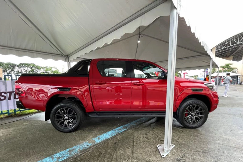 10. Toyota Hilux GR Sport.