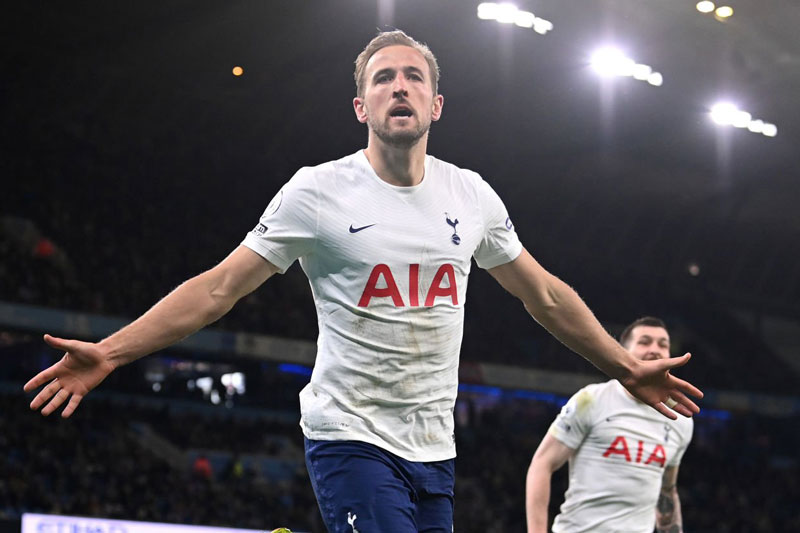 Kane lại thêm một lần xát muối vào lòng Man City