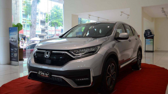Giá lăn bánh xe Honda CR-V sau khi được hưởng ưu đãi kép