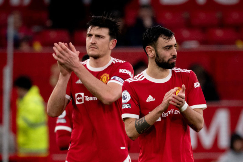 Đội hình tiêu biểu vòng 26 Premier League: Vinh danh Maguire, Bruno Fernandes