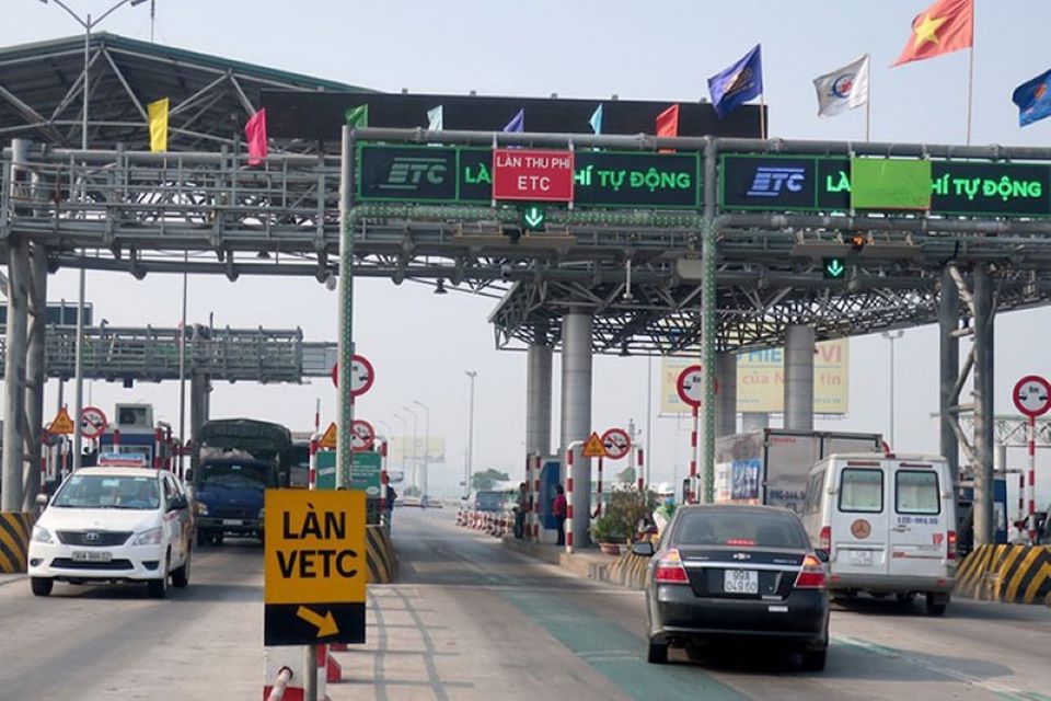 Bỏ hình thức thu phí giao thông đường bộ thủ công từ ngày 1/6/2022