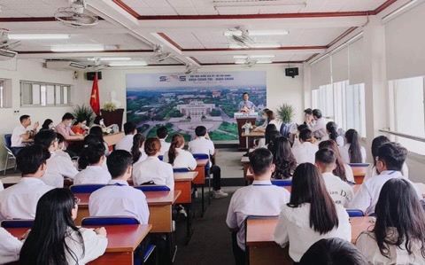 ĐH Quốc gia TP Hồ Chí Minh sẽ hỗ trợ 35% học phí cho một số ngành học 