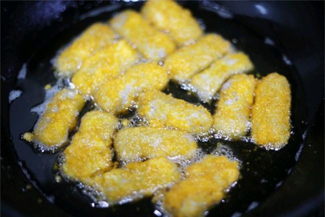 Hướng dẫn thực hiện món khoai môn chiên ăn vặt cực ngon