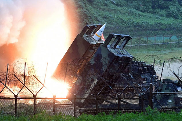 Tổng thống Putin tuyên bố mở chiến dịch quân sự đặc biệt ở Ukraine