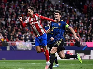 Maguire bị fan gọi là 'rác rưởi'