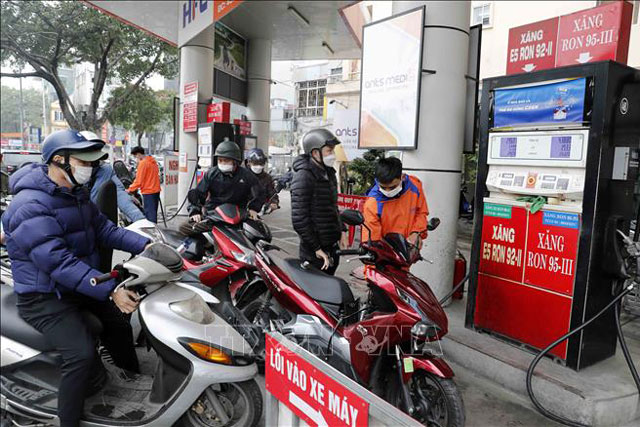 Giảm thuế xăng dầu - Cân nhắc kỹ đảm bảo phù hợp thực tiễn