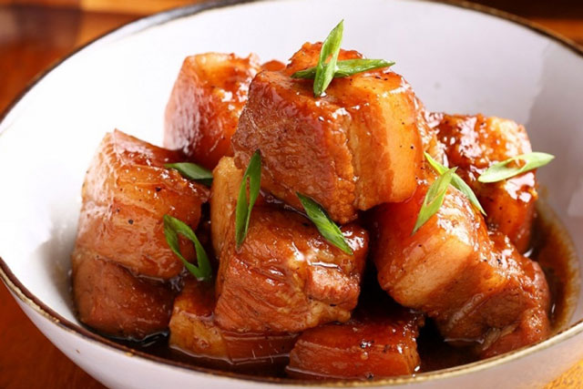 Kho thịt kết hợp với 3 loại gia vị này: Ai cũng tưởng đúng nhưng sự thật sai hết, thịt mất vị, kém ngon