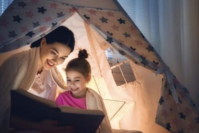4 điều cha mẹ làm cùng con trước giờ đi ngủ vừa giúp con thông minh, vừa giúp tăng EQ