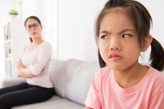 4 dấu hiệu nhỏ cảnh báo lớn lên trẻ dễ trở thành người ích kỷ: Cha mẹ nên uốn nắn càng sớm càng tốt