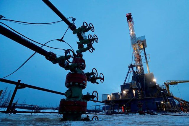 Xung đột Nga - Ukraine khiến giá dầu Brent phá ngưỡng 105 USD một thùng lần đầu tiên từ năm 2014