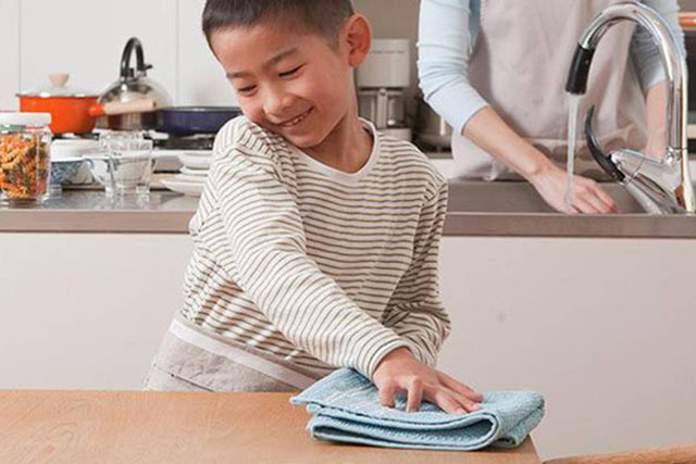 3 việc mẹ càng ‘lười’ con càng thông minh, giỏi giang: Liệu bạn có làm được?