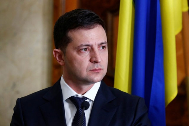 Tổng thống Zelensky: Quân đội Ukraine sẽ không hạ vũ khí