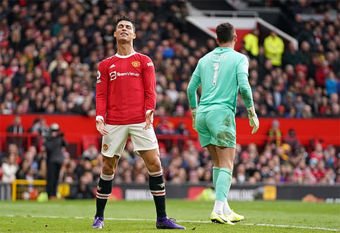 Ronaldo, Bruno, Elanga và hàng công tồi tệ của MU