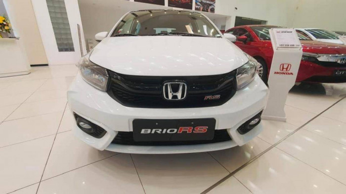 Giá lăn bánh xe Honda Brio sau khi được hỗ trợ 100% lệ phí trước bạ