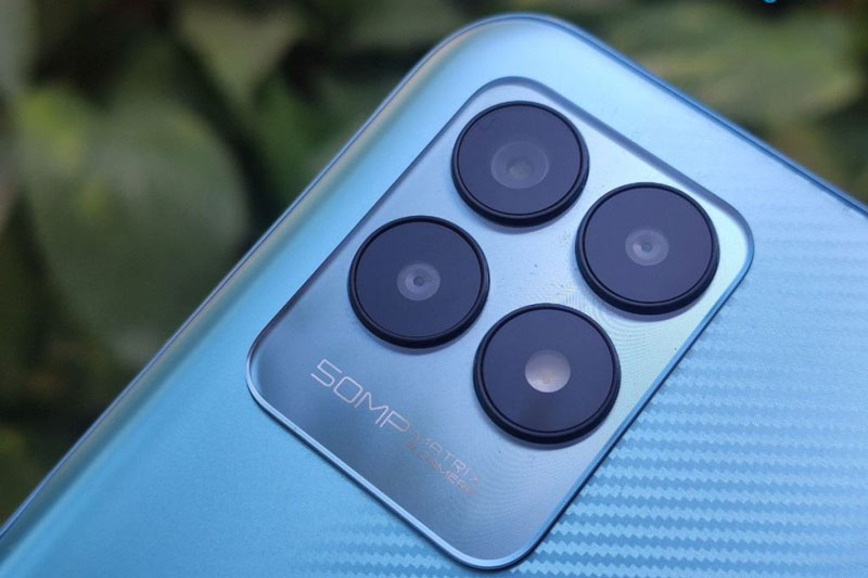 Ngắm smartphone RAM 6 GB, màn hình 120Hz, sạc 33W, giá ‘hạt dẻ’