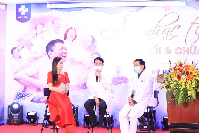 “Âm nhạc từ tâm”, lan tỏa tiếng hát từ trái tim tới các y bác sĩ và người bệnh