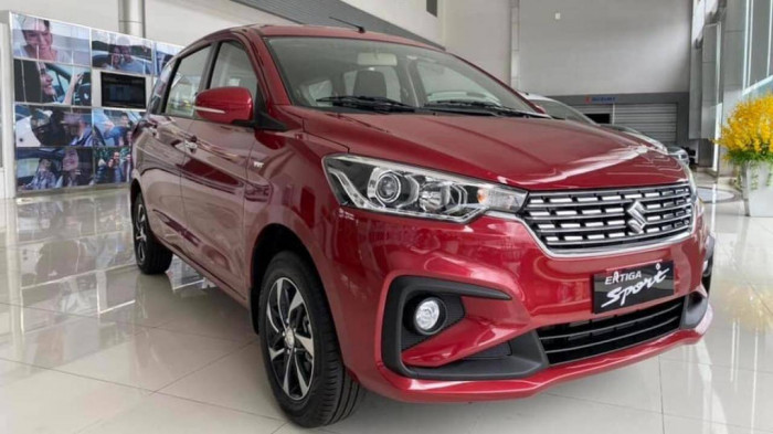 Giá lăn bánh xe Suzuki Ertiga sau khi được ưu đãi 56 triệu đồng