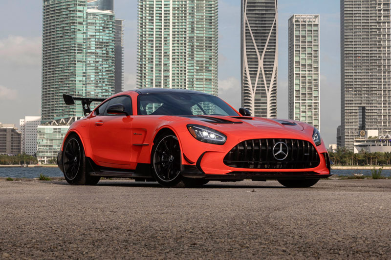 Top 10 xe hơi đáng chú ý bị ngừng sản xuất trong năm 2022