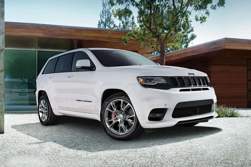 9. Jeep Grand Cherokee SRT.