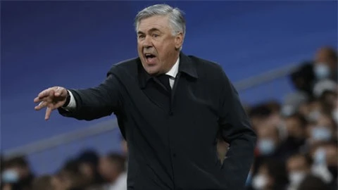 Real suýt phải trả giá vì sự bảo thủ của Ancelotti