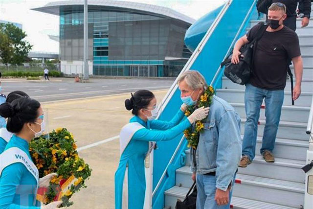 Sớm triển khai các gói phục hồi kinh tế: 'Sức bật' cho nền kinh tế