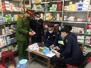 Nghệ An: Thu giữ hàng chục nghìn bộ kit test nhanh COVID- 19 không rõ nguồn gốc